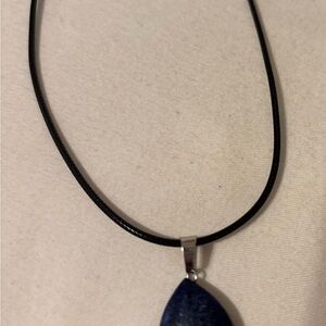 Elegant Blue Pendant Necklace